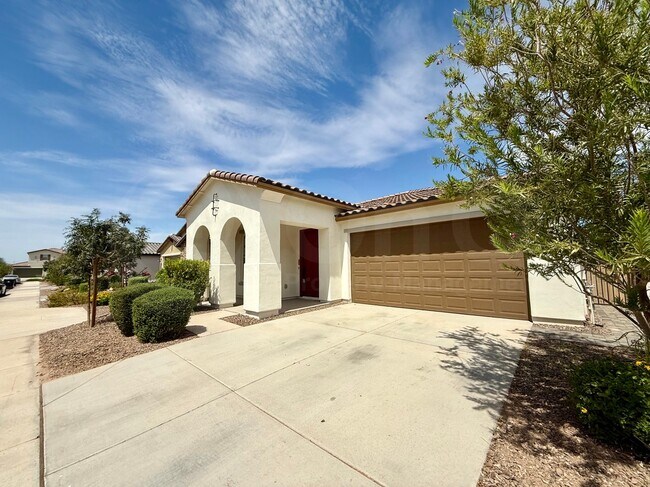 Building Photo - 12754 West Parkway Lane