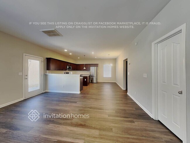 Foto del edificio - 13814 Purple Bloom Ln