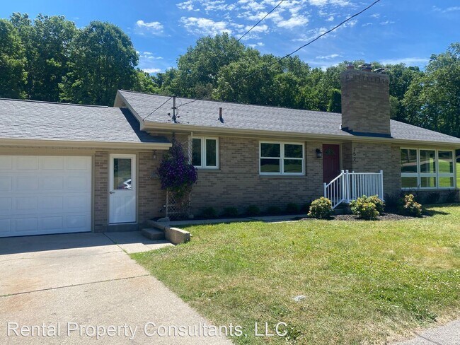 Foto del edificio - 4 br, 2 bath House - 752 Ada Dr. SE