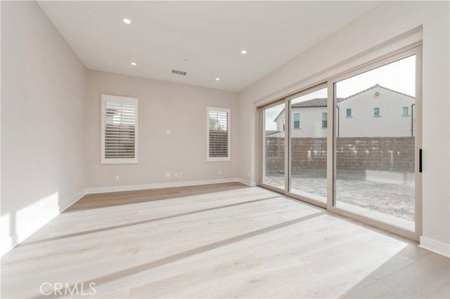 Building Photo - 128 Rimstone