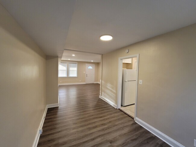 Foto del edificio - 519 Old Riverside Rd