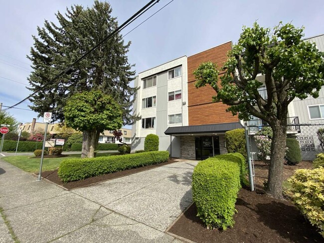 Photo du bâtiment - Chilliwack Central Apartments