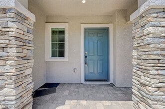 Building Photo - 6515 Taffrail Ave