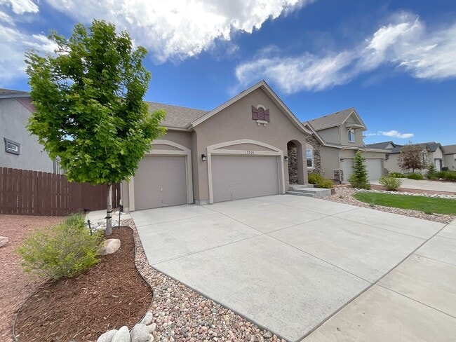 Photo - 4 Bedroom Home Available Near Old Ranch Rd & N Powers Blvd