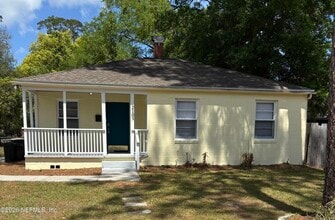 Building Photo - 2105 Kingswood Rd
