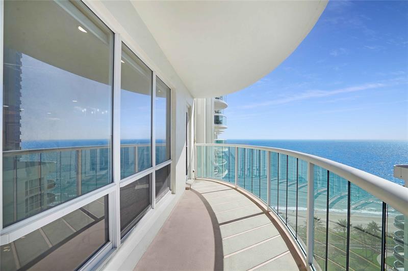 Primary Photo - 3400 Galt Ocean Dr