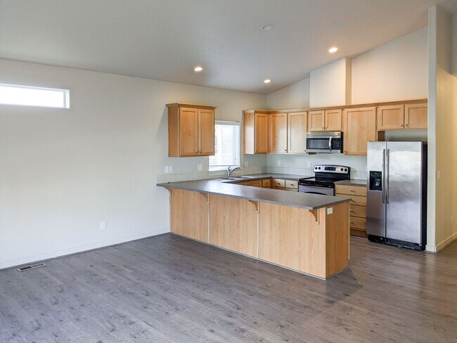 Foto del edificio - 958 Harbour Ln NE