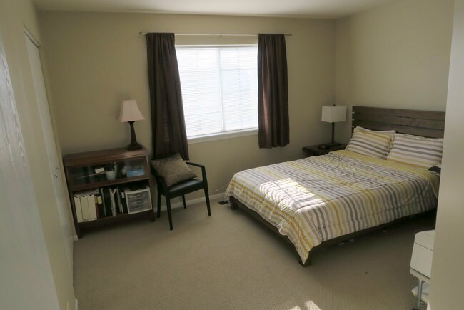 2nd Bedroom - 751 Violet Cir