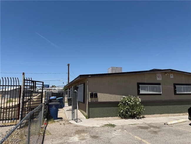 Foto del edificio - 2519 N McCarran St