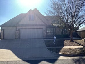 Building Photo - 11312 NW 104th St