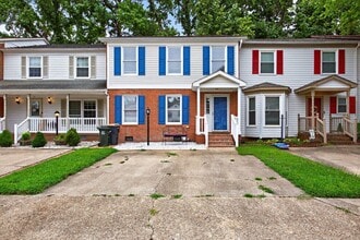Building Photo - 39 W Wainwright Dr