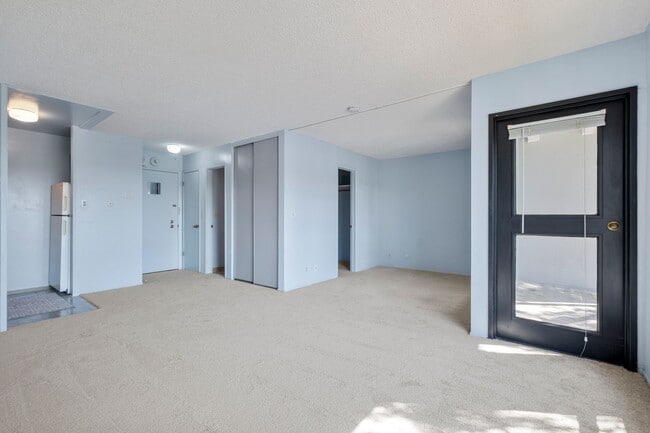 Foto del edificio - Sunny South-Facing Watergate Studio!