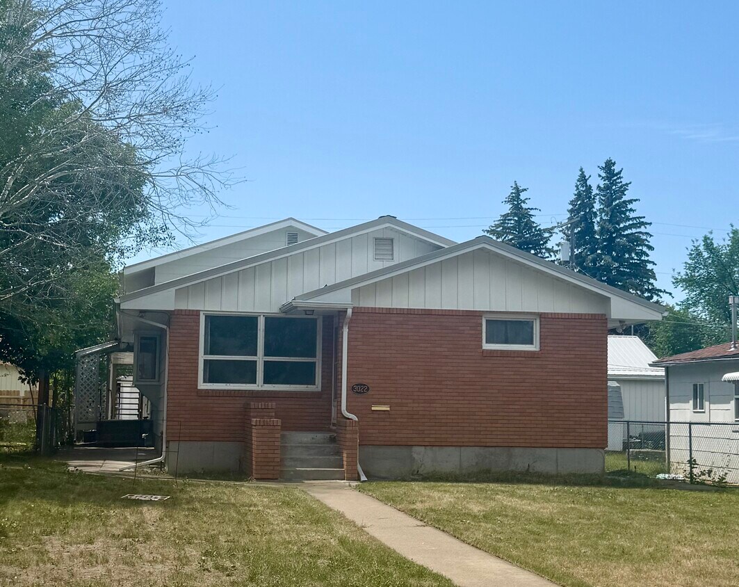 Foto principal - 3022 1st Ave S