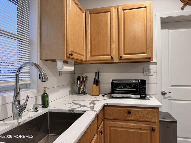 Foto del edificio - 604 SE Central Ave