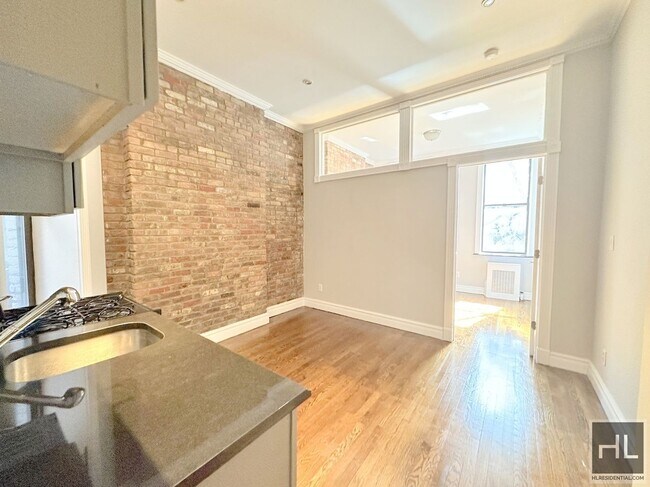 Foto del edificio - Mott Street