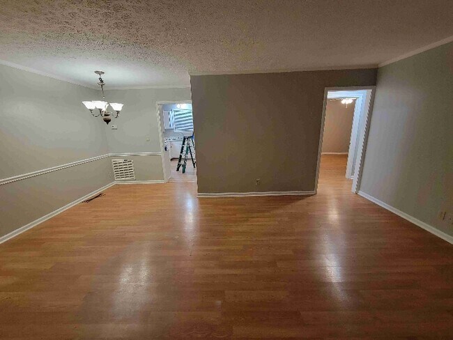 Foto del edificio - 392 Albright Ln