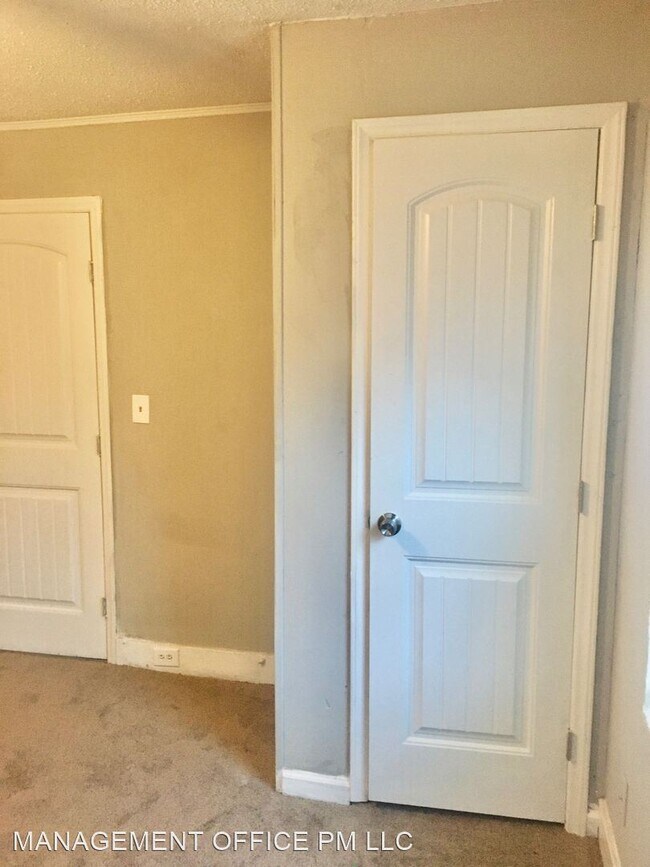 Foto del edificio - 3 br, 1 bath House - 1108 Fern Ave