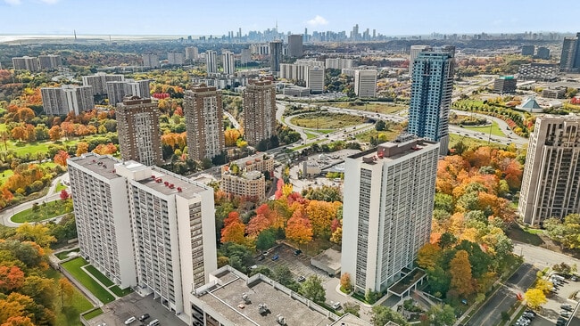 Building Photo - Wynford South