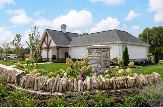 Building Photo - 6296 Marinelli Dr S