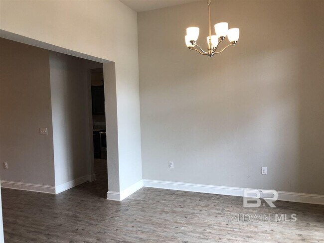 Foto del edificio - 23738 Havasu Dr