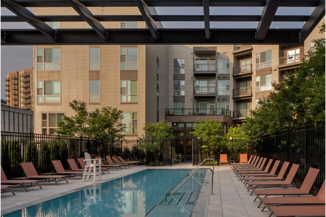Foto del edificio - Atwell on Spring