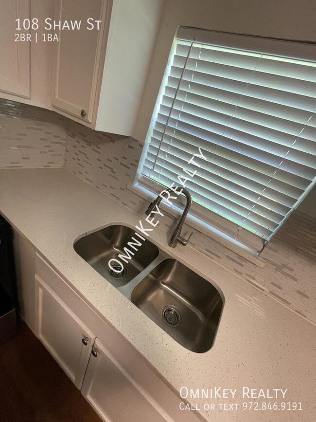 Foto del edificio - 108 Shaw St