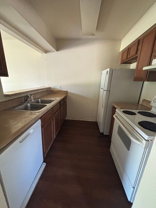 Foto del edificio - 5705 E Texas St