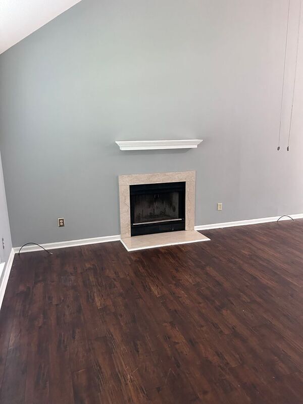 Foto del edificio - 6927 Brittany Ln