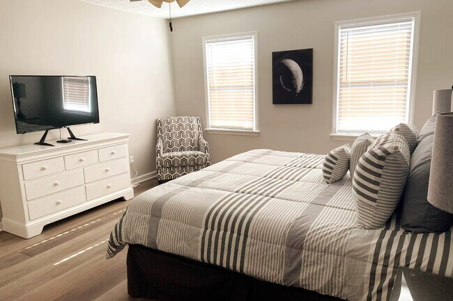 Foto del edificio - 1060 Washington Ave