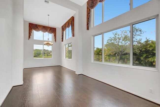Building Photo - 11286 Regatta Ln