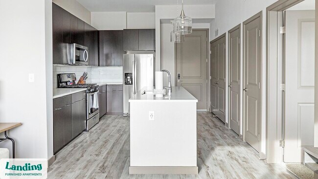 Foto del edificio - 3150 W Twain Ave