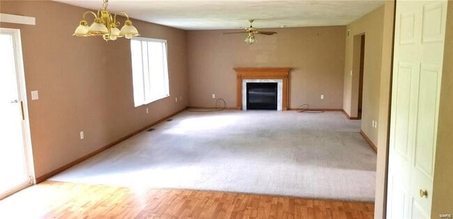 Building Photo - 2213 Deer Springs Trail
