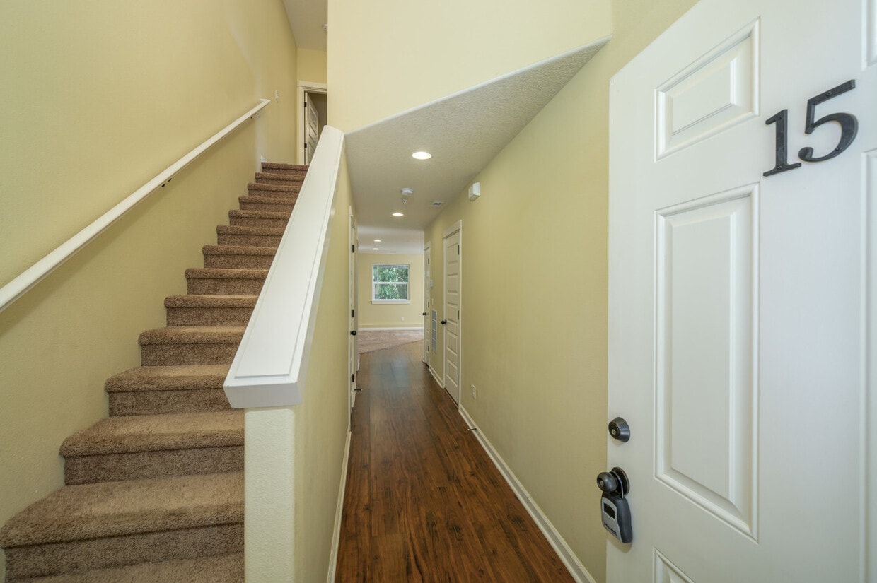 Building Photo - Church Street Townhomes