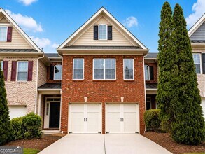 Building Photo - 1520 Bouvier Pl