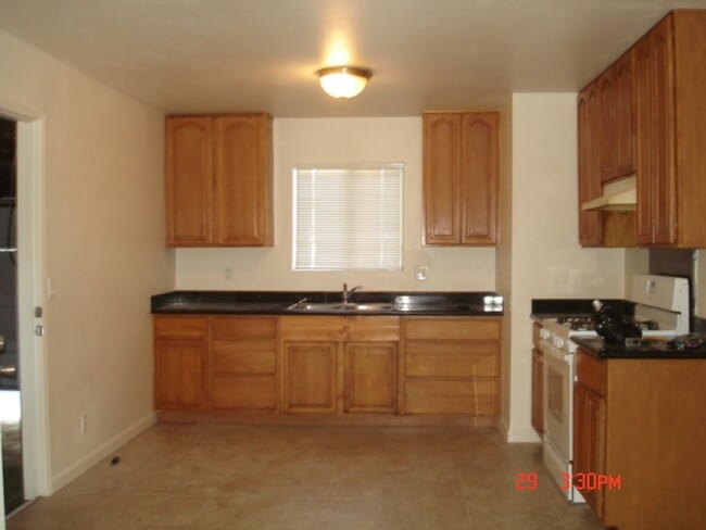 Building Photo - 249 De Soto Dr