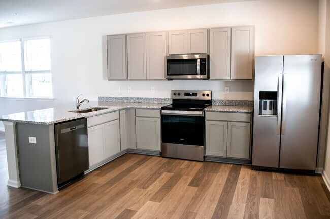 Foto del edificio - Brand NEW Townhome for Rent!