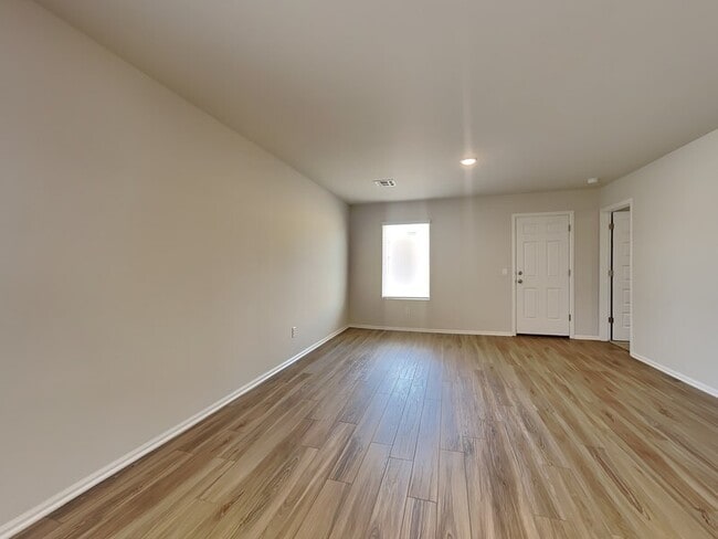 Foto del edificio - 501 St Charles Pl