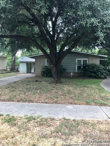 Building Photo - 335 Saratoga Dr