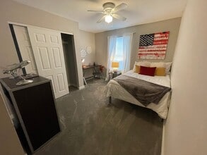 Bedroom - The Boulevard at Tallahassee - Student Living