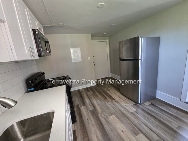 Foto del edificio - 223 N 2nd St