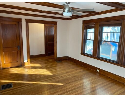 Building Photo - 141 Trapelo Rd
