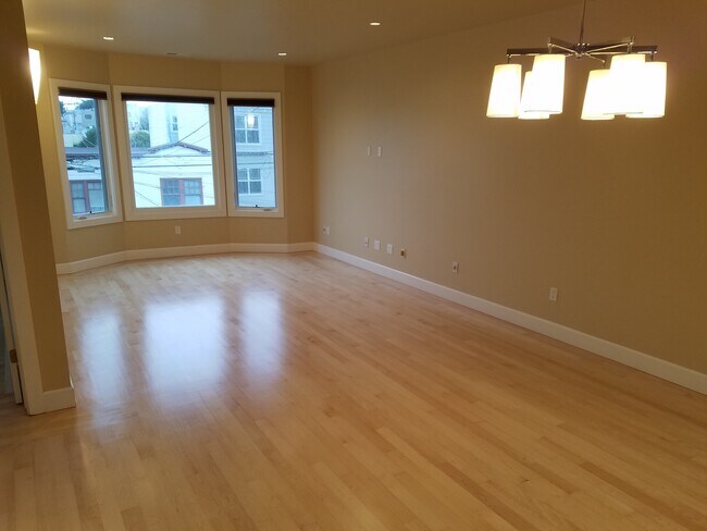 Comedor/sala de estar - 760 27th Ave