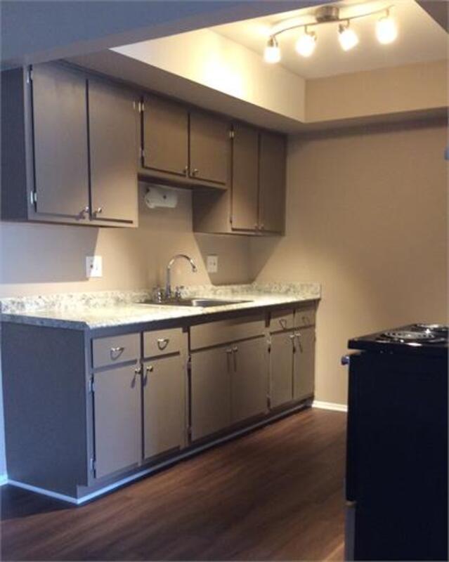 Foto principal - 10000 W Nine Mile Rd