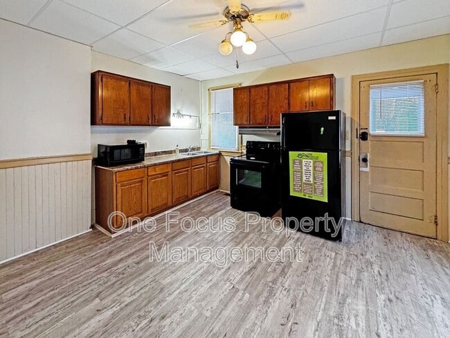 Foto del edificio - 325 Percy St