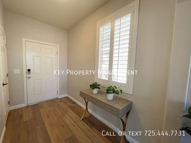 Foto del edificio - MODERN 3 BED 2.5 BATH 2 STORY HOME LOCATED...