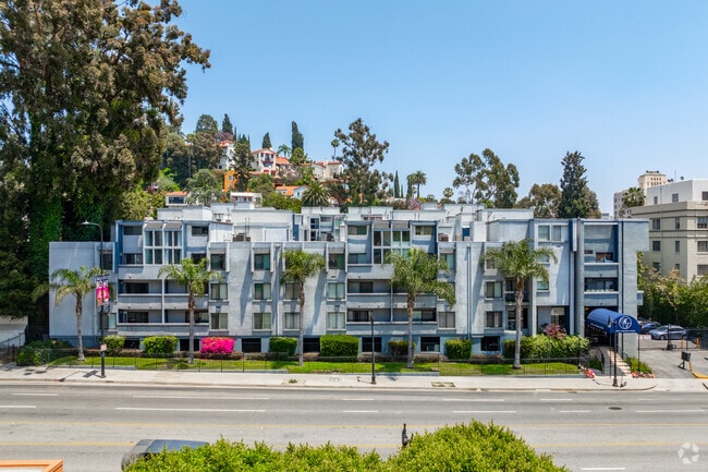 Alt Building - 1940 N Highland Ave