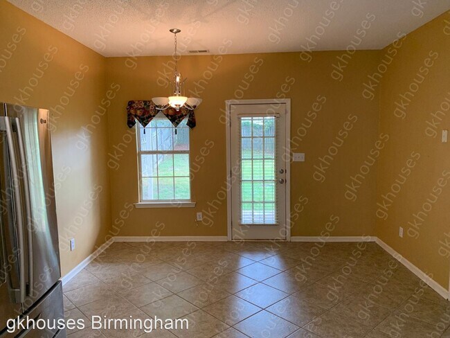 Building Photo - 3 br, 2 bath House - 996 Mcallister Dr