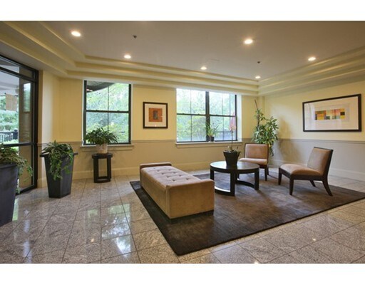 Foto del edificio - 110 Cypress St