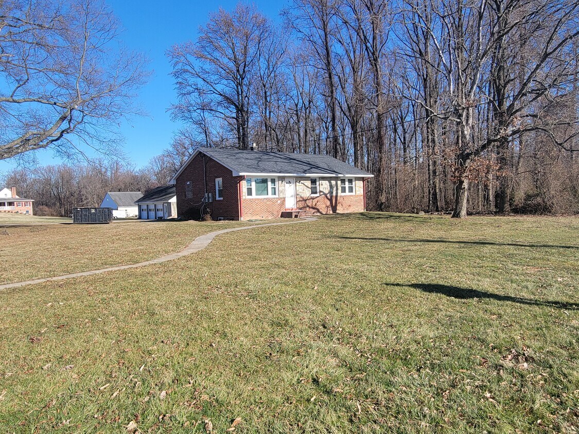 Primary Photo - 6018 Ebenezer Rd