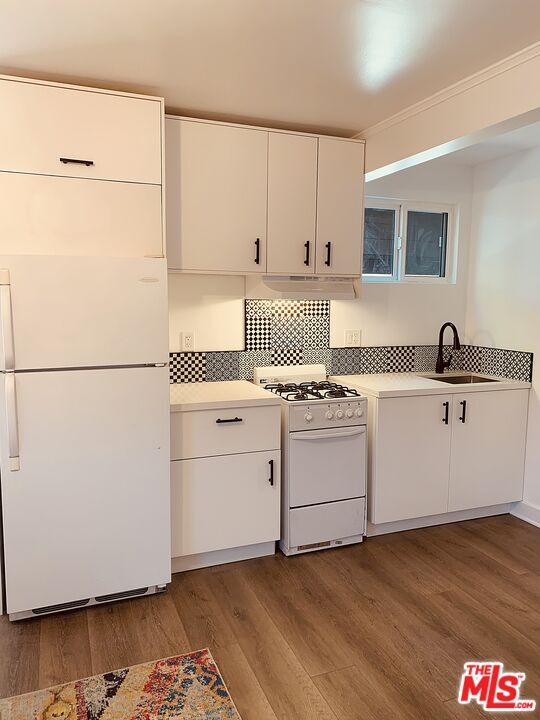 Foto del edificio - 1032 S Burlington Ave